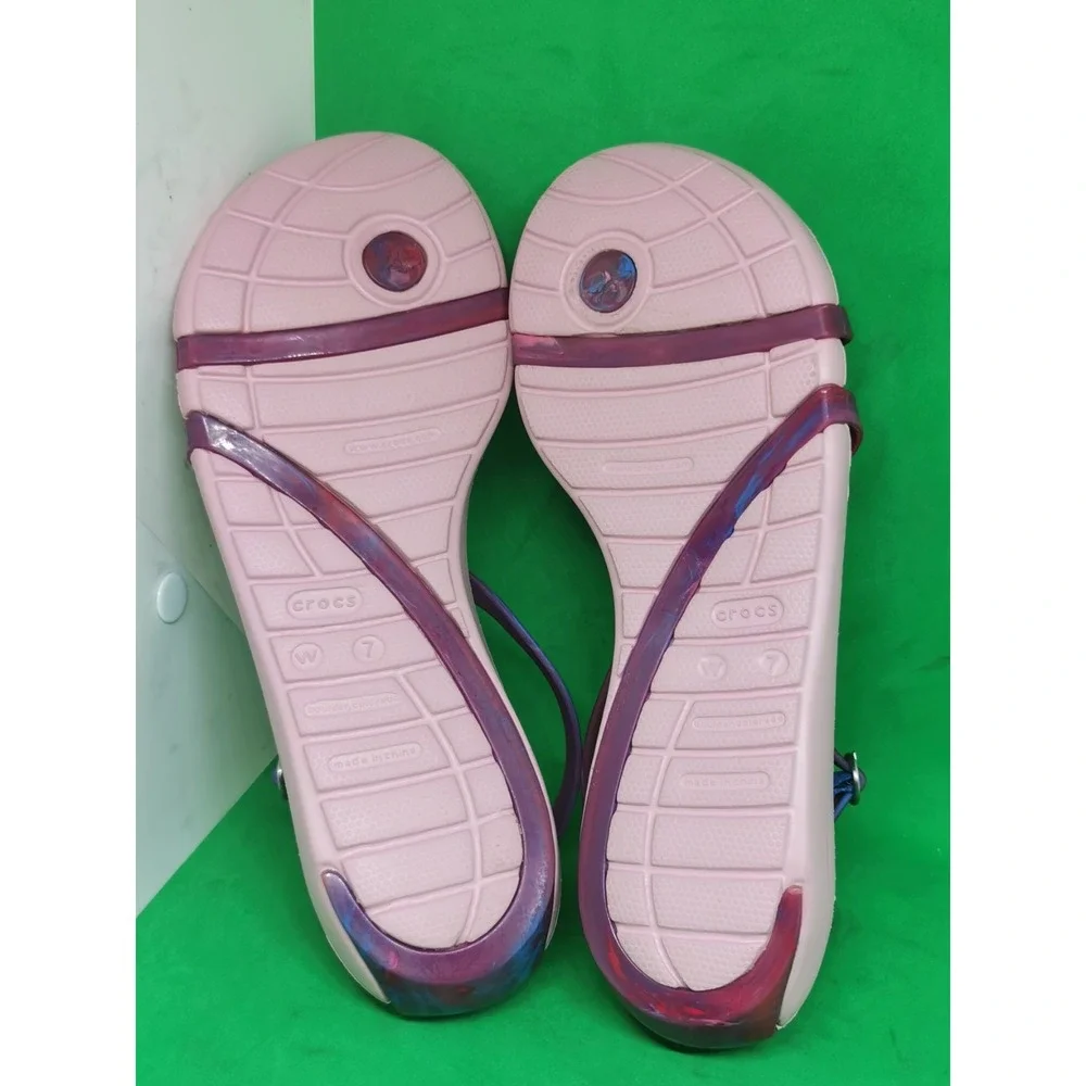 CROCS Size 7 Really Sexi Thong Pink Marble Studded Strappy Sandals Comfort Flat